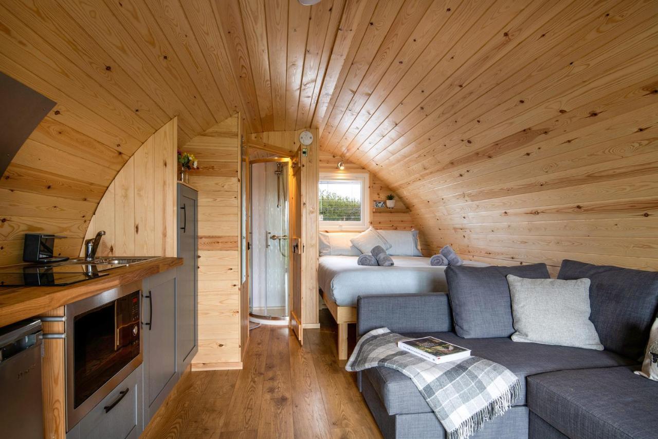 Lodge Waenfechan Glamping With Hot Tubs *