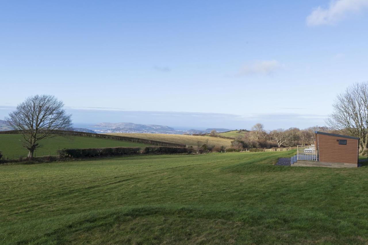 Lodge Waenfechan Glamping With Hot Tubs Colwyn Bay