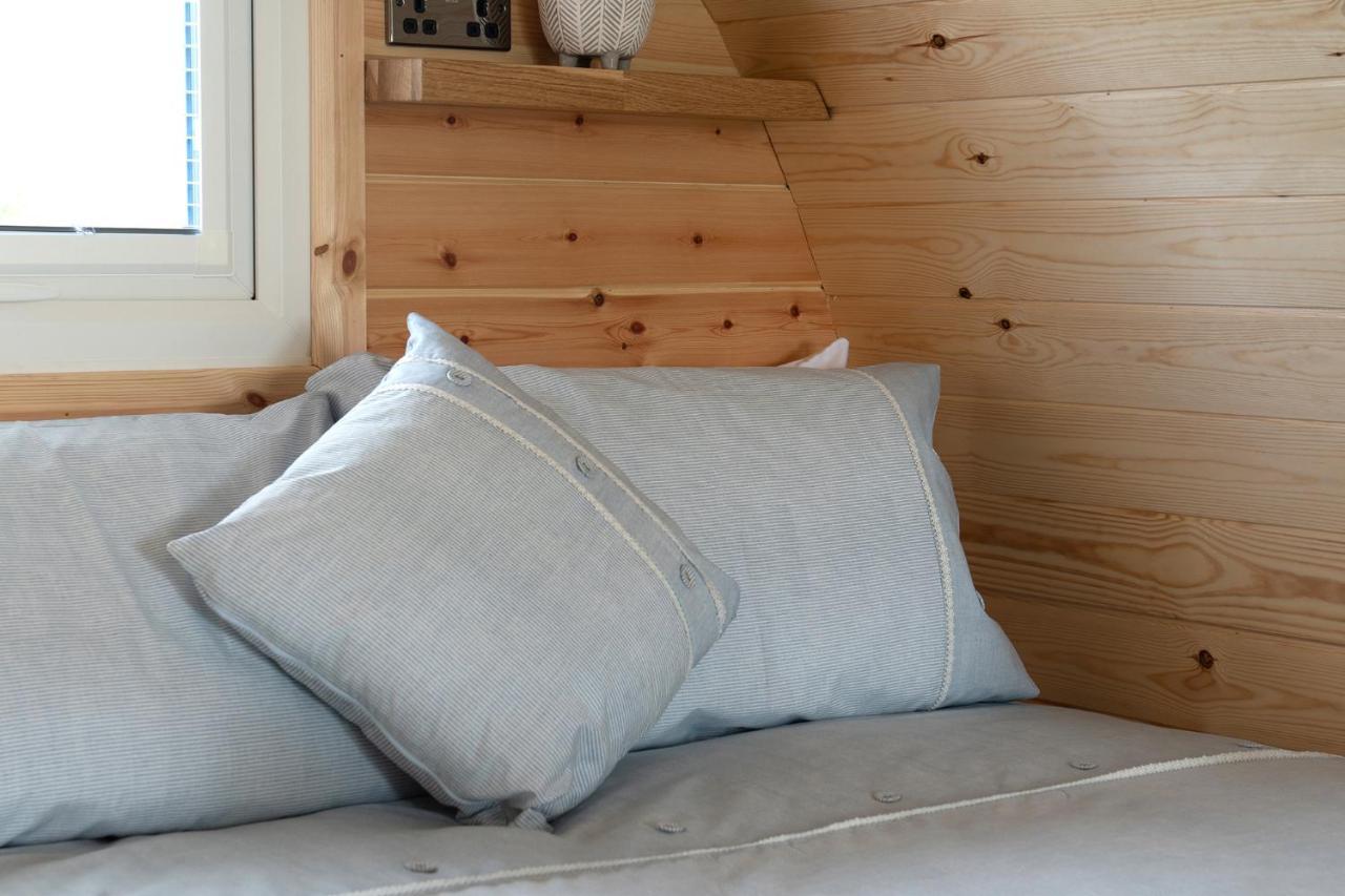 Waenfechan Glamping With Hot Tubs Colwyn Bay
