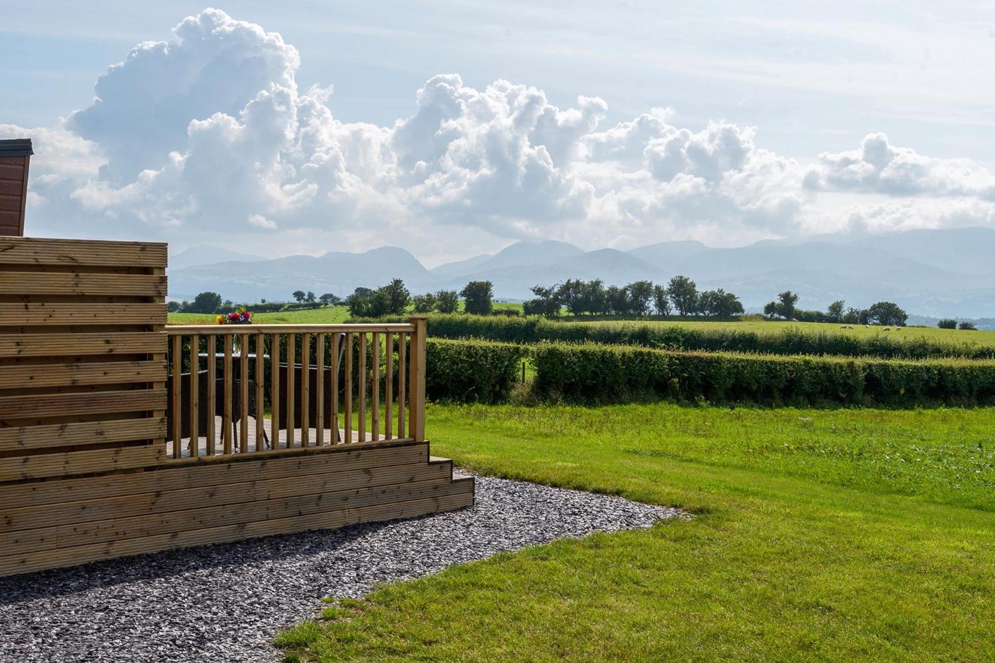 Waenfechan Glamping With Hot Tubs Colwyn Bay